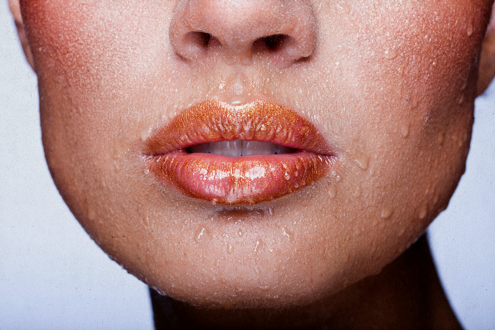 What is Face Misting? All About the Refreshing Skin Trend