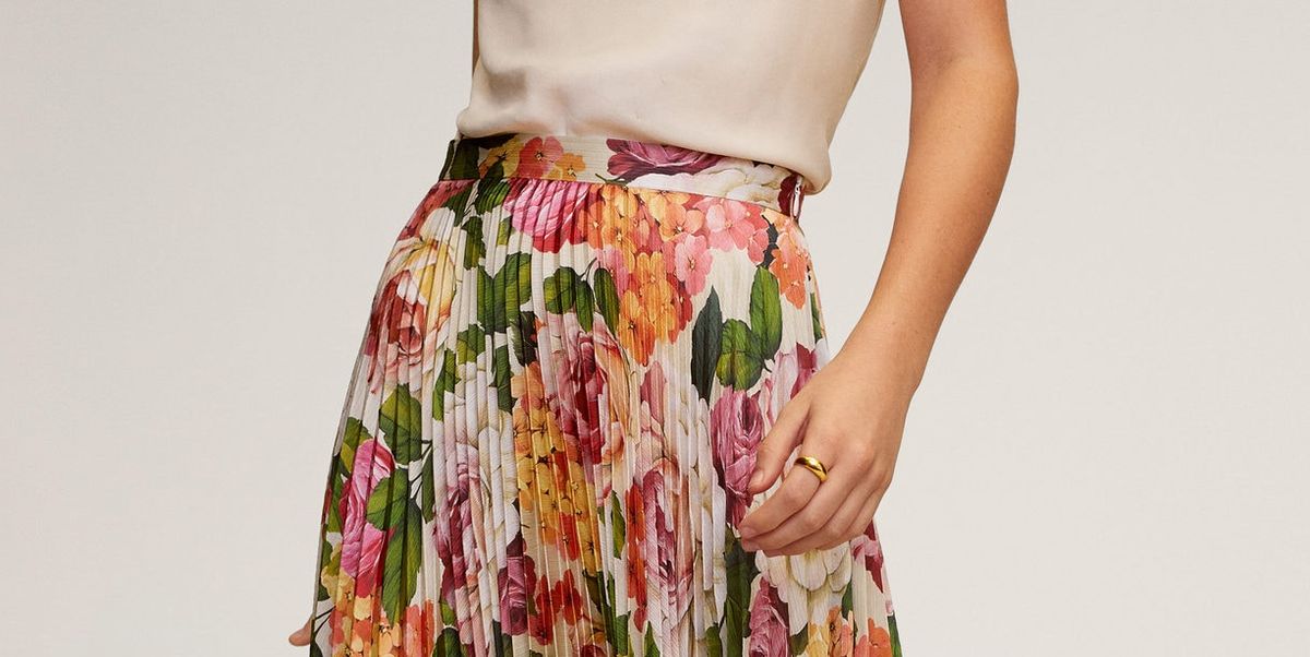 Interpretar arquitecto Es mas que La falda midi plisada de Mango con 'print' floral ideal