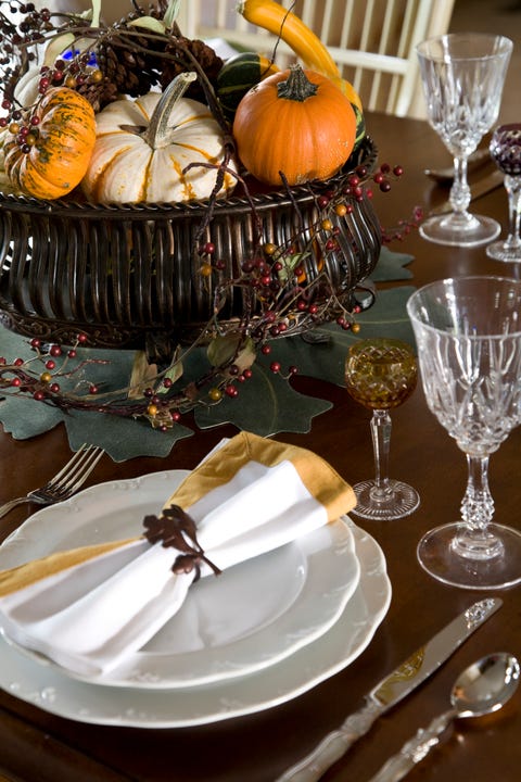 25+ Gorgeous Fall Centerpieces - Autumn Table Decorations