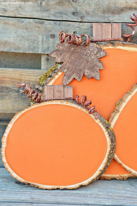 fall centerpieces wooden pumpkins