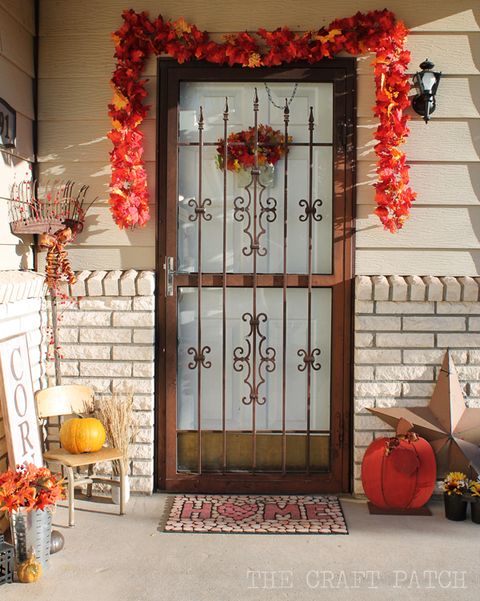 29 Best Fall Door Decorations - Fall Decor Ideas for Doors