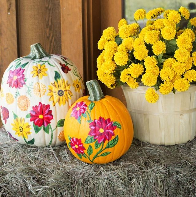 40+ Best Fall Porch Décor Ideas - Pretty Autumn Front Porch Decorations