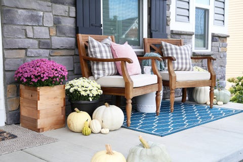 fall porch decor