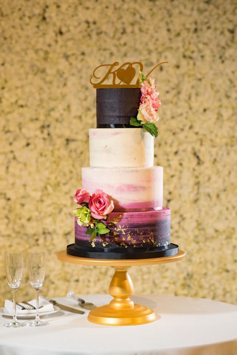 Fall Michigan Banquet Wedding Fall Wedding Cakes Cool Wedding Cakes Burlap Wedding Cake
