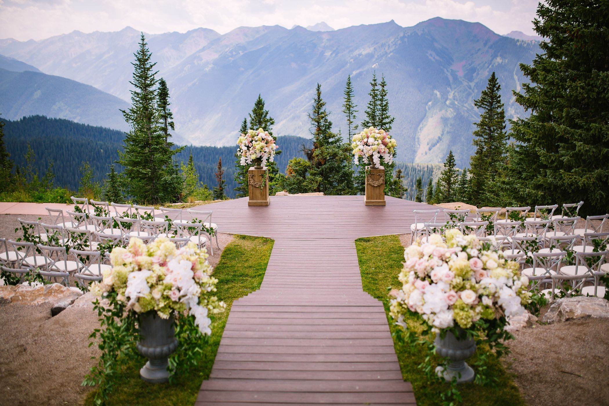 25+ Fall Wedding Venues — Best Locations for Fall Weddings