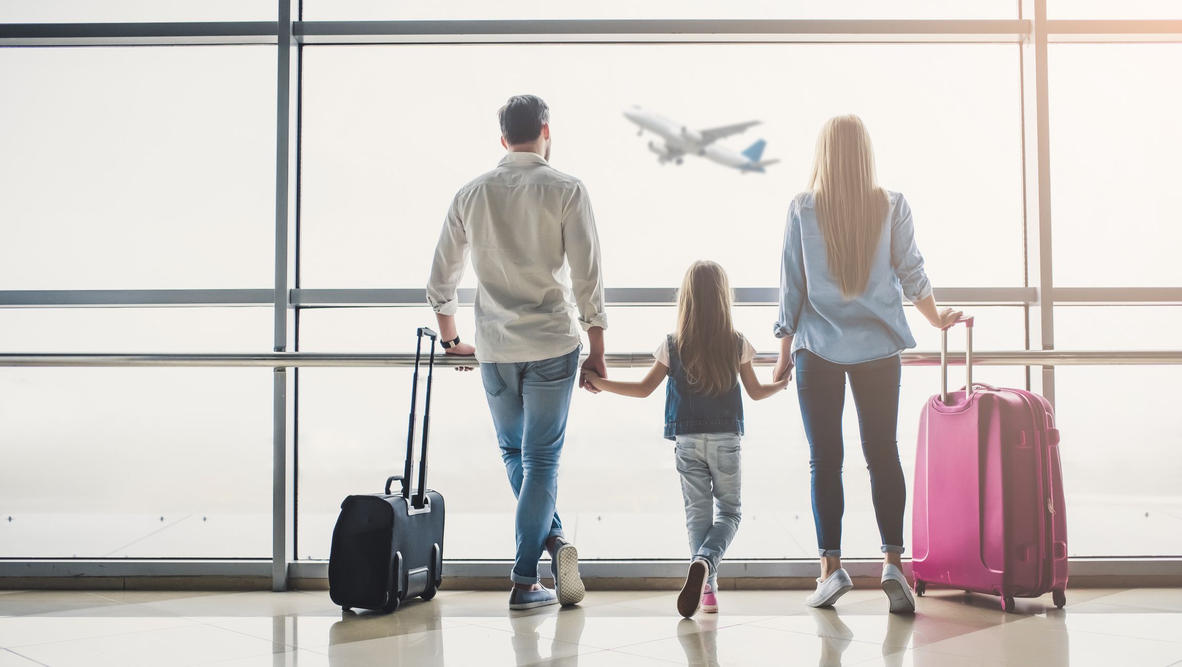 How To Travel With Kids 36 Best Family Travel Tips For Parents
