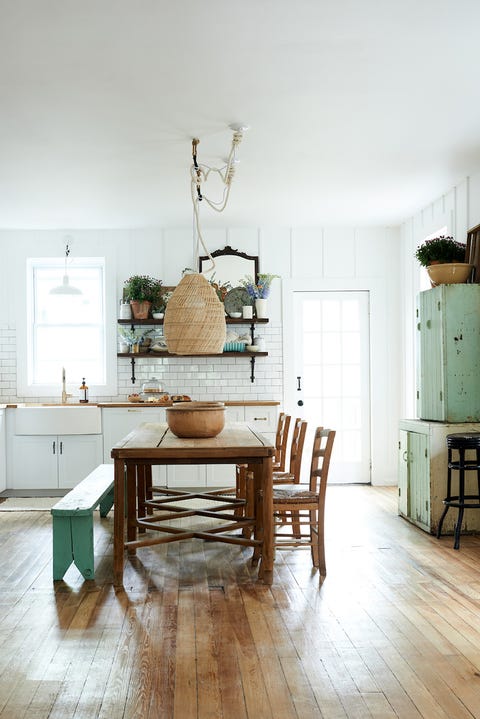 13 Chic French Country Kitchens Farmhouse Kitchen Style Inspiration