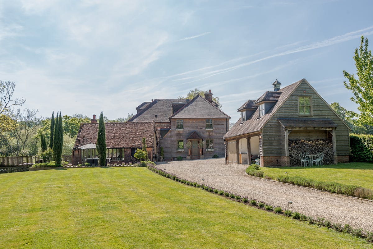 Converted Farmhouse, Dovers Farm, Oxfordshire On Sale For £3.2m