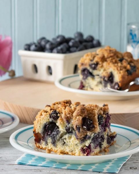 blueberry buckle cake on plate