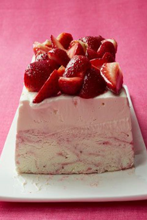 fathers day cakes strawberry ice cream cheesecake