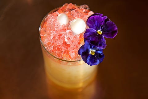 Drink, Non-alcoholic beverage, Bay breeze, Mai tai, Cocktail garnish, Italian soda, Zombie, Alcoholic beverage, Hurricane, Fizz, 