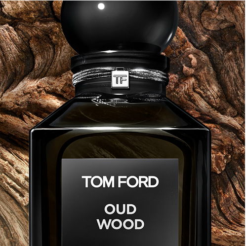 喜愛木質調的你，值得擁有整座森林，走進TOM FORD 高貴優雅的木質調森林，溫暖整個秋季的心！5款深邃頂級「木質調香水」，讓肌膚留下內斂、無法抗拒的優雅香氣