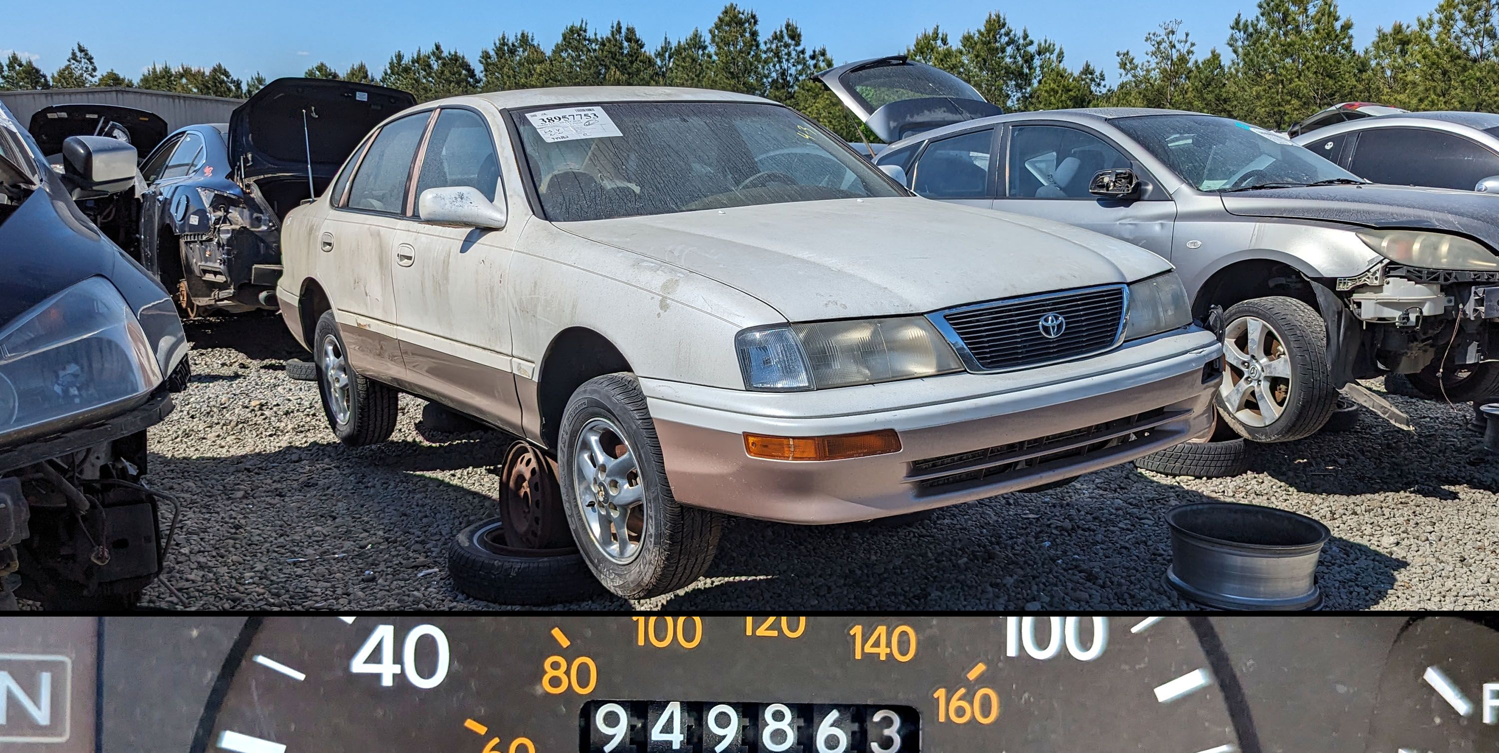 This 1996 Toyota Avalon Drove Nearly a Million Miles during Its Long Life