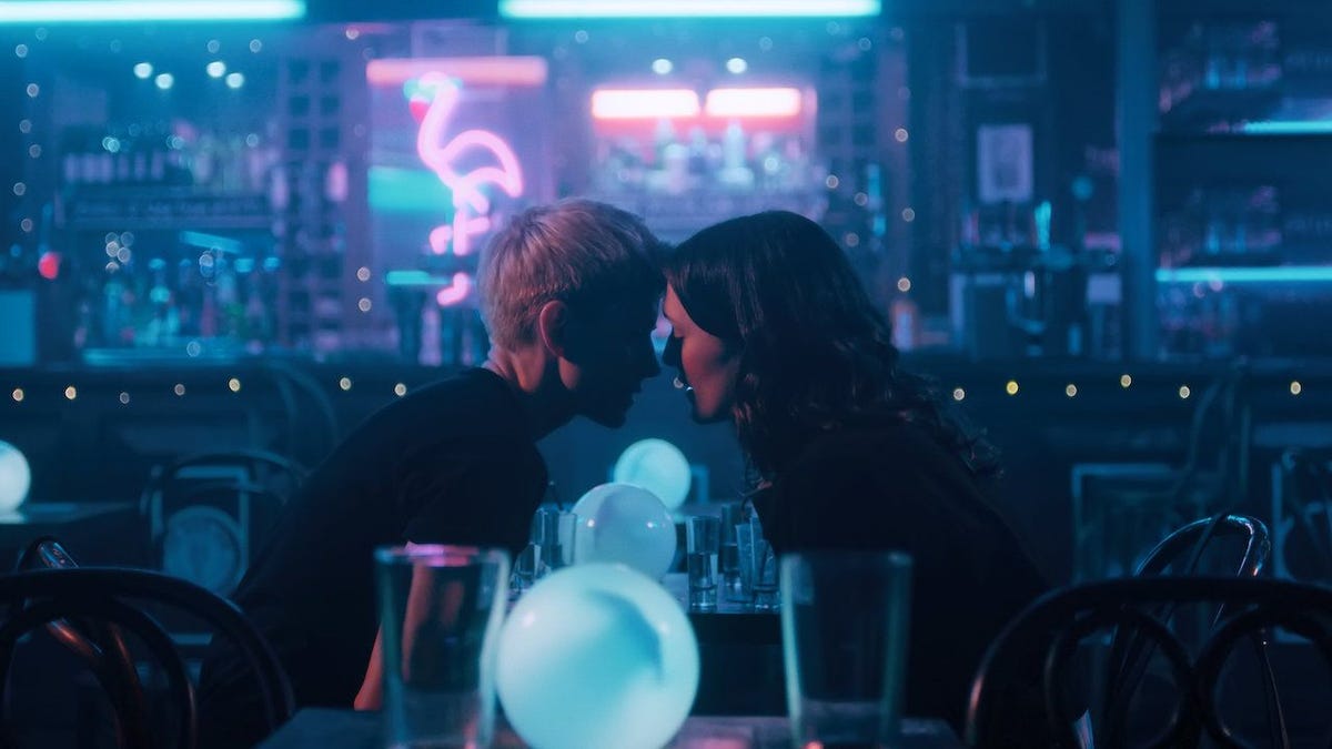 Feel good&#39;: El romance imperfecto de Netflix que vas a devorar