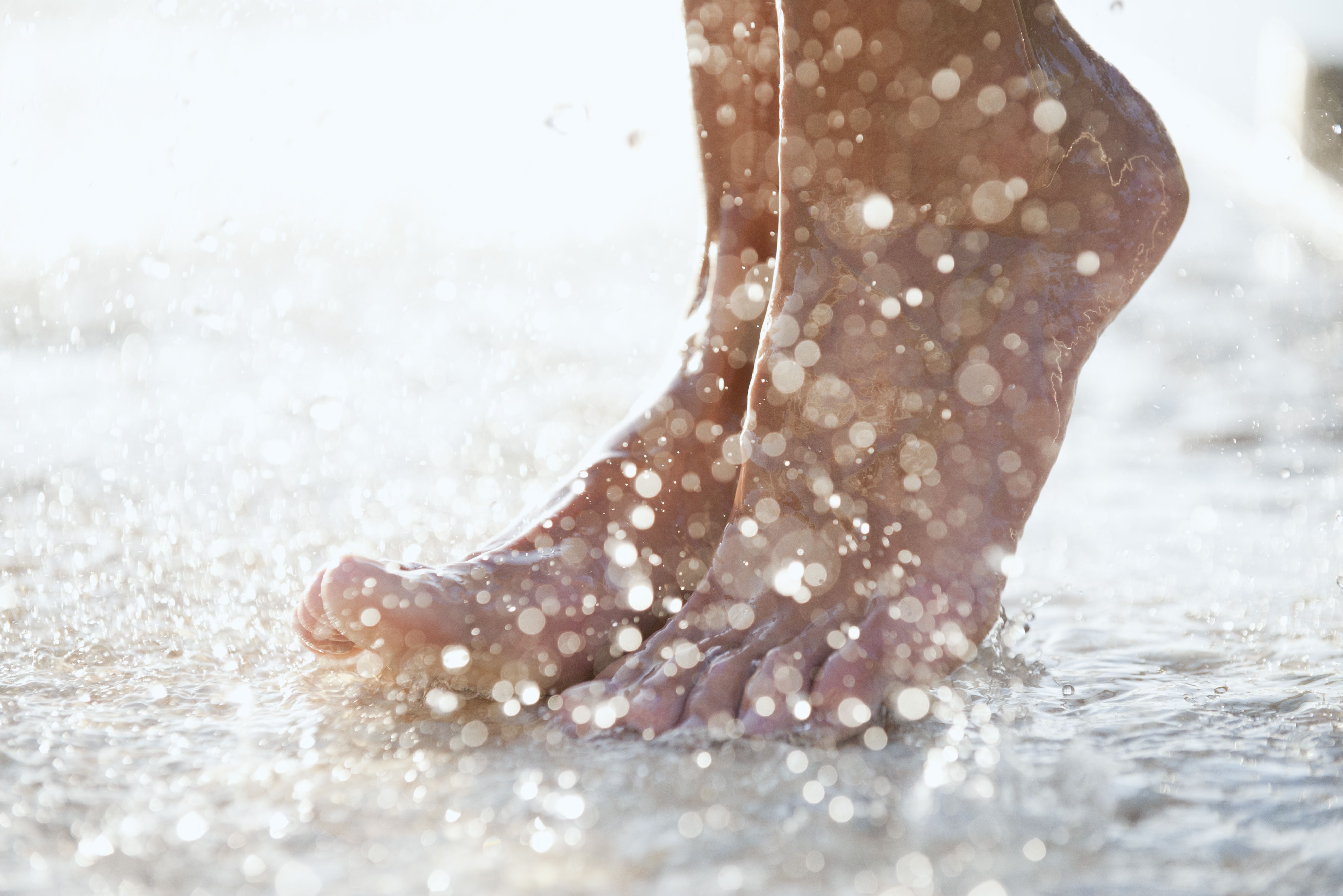 洗っても足が臭い病気 助けて！足のイヤな臭いが洗っても消えない原因と対処法