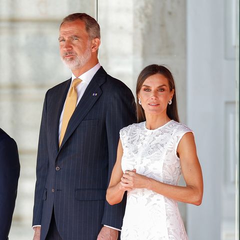 los reyes felipe y letizia en el palacio de la zarzuela durante la visita del presidente de colombia, gustavo petro, y su mujer