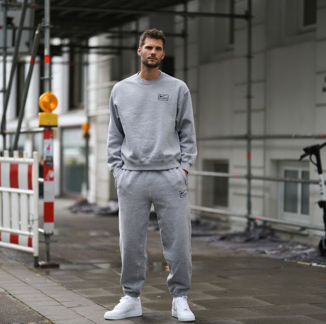 Lidl pone a la venta muy buen precio) selección ropa deportiva para hombre de Nike