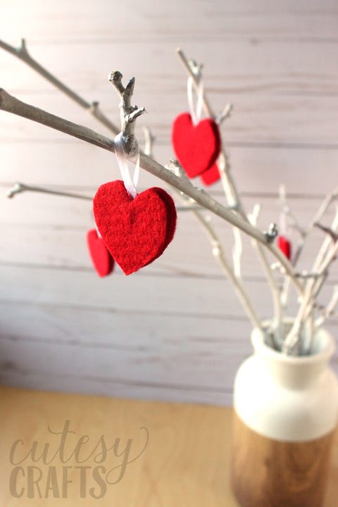 heart ornaments valentines day crafts