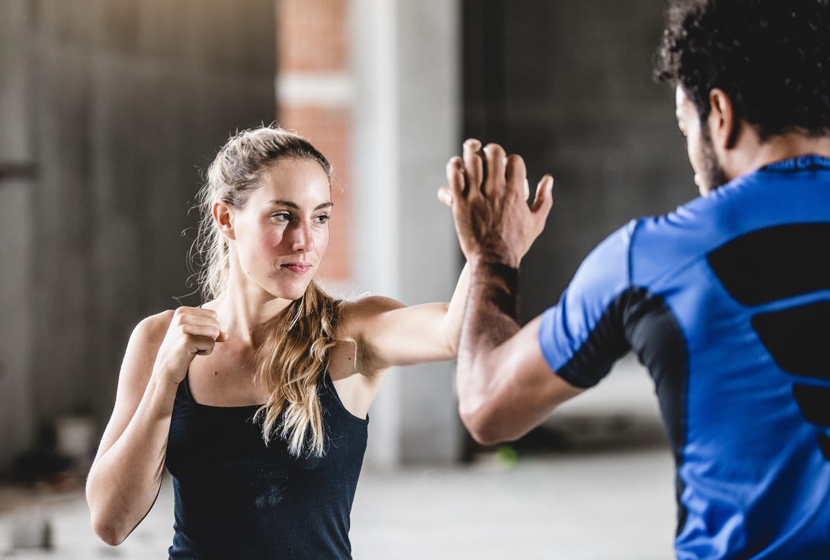 Self-defense Instructor Shares Trick To Stop A Punch Instantly