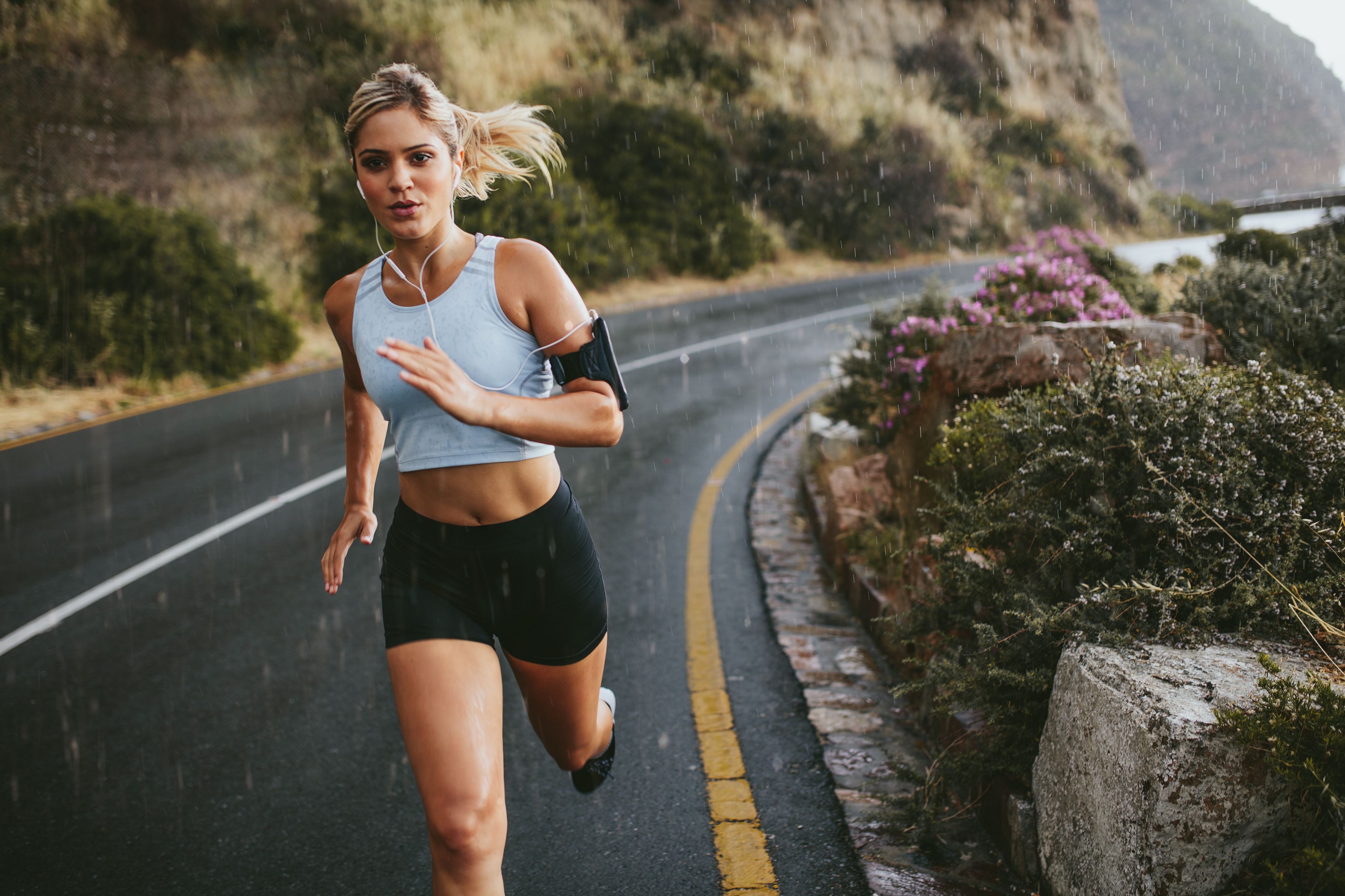 womens running crop top