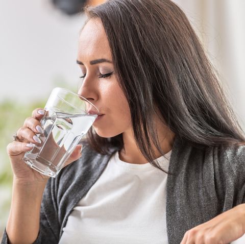 how to stop stress eating drink water
