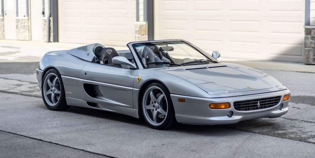 Ferrari F355 Spider from Shaquille O’Neal is up for auction