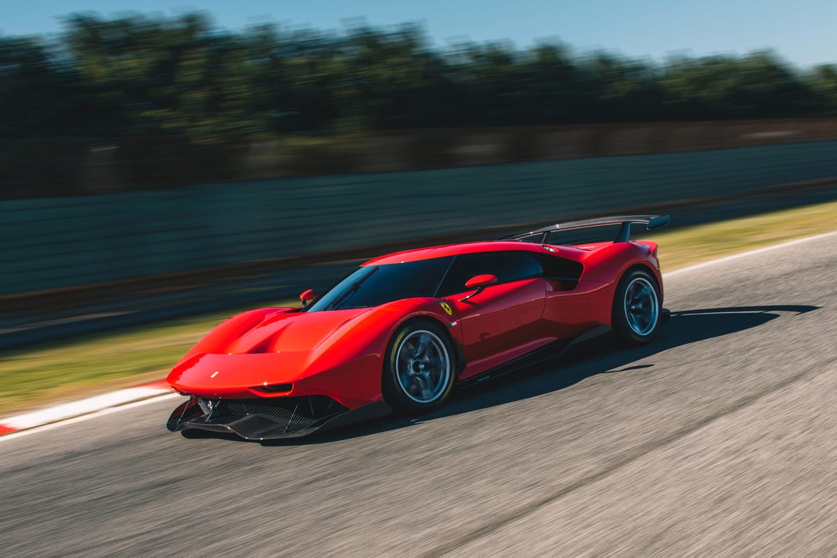 The Ferrari P80/C Is a Track-Only Homage to 1960s Prototypes