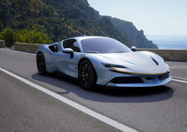 2020 Ferrari Sf90 Stradale Review Pricing And Specs