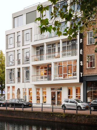 het is nutteloos Omleiden Silicium FEST opent eerste Rotterdamse winkel in hartje stad