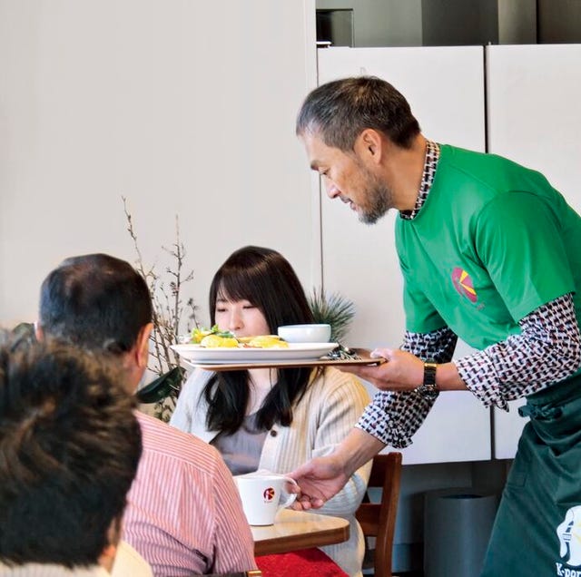 渡辺謙さん 心をつなぐカフェ あの日を忘れない 東北と私の10年 渡辺謙さん 心をつなぐカフェ あの日を忘れない 東北と私の10年
