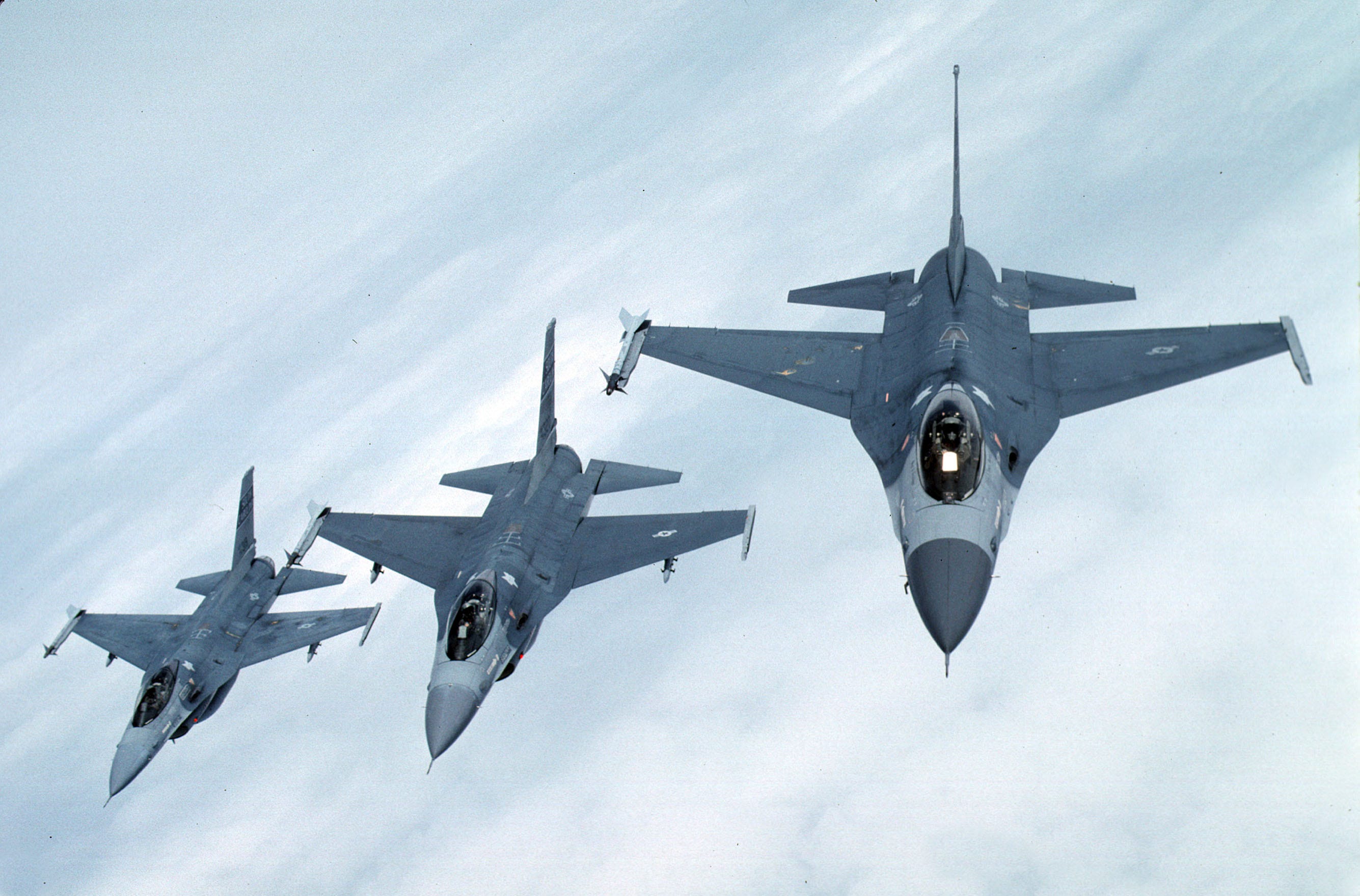 A Weird But Promising European Coalition Will Train Ukrainians to Fly American F-16s