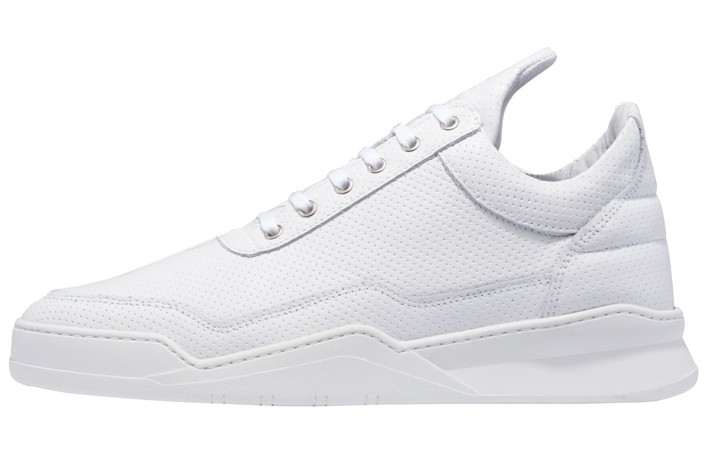 white sneakers under 500