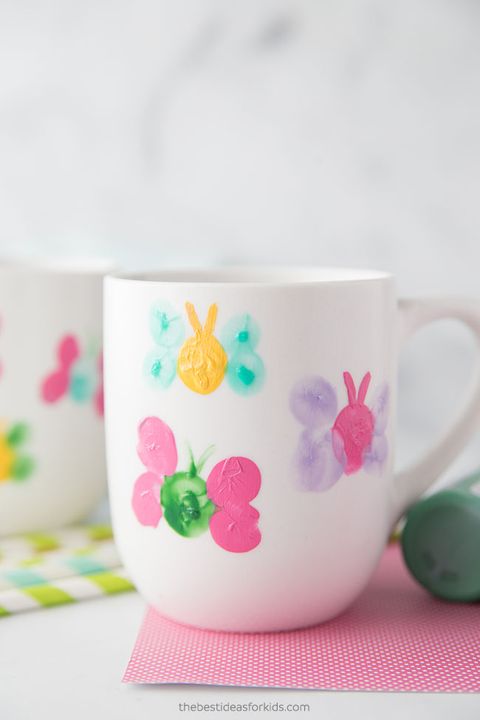 Fingerprint Butterfly Mug - DIY Mother's Day Gifts