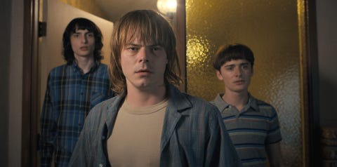 finn wolfhard as mike wheeler, charlie heaton as jonathan byers and noah schnapp as will byers, stranger things season 4