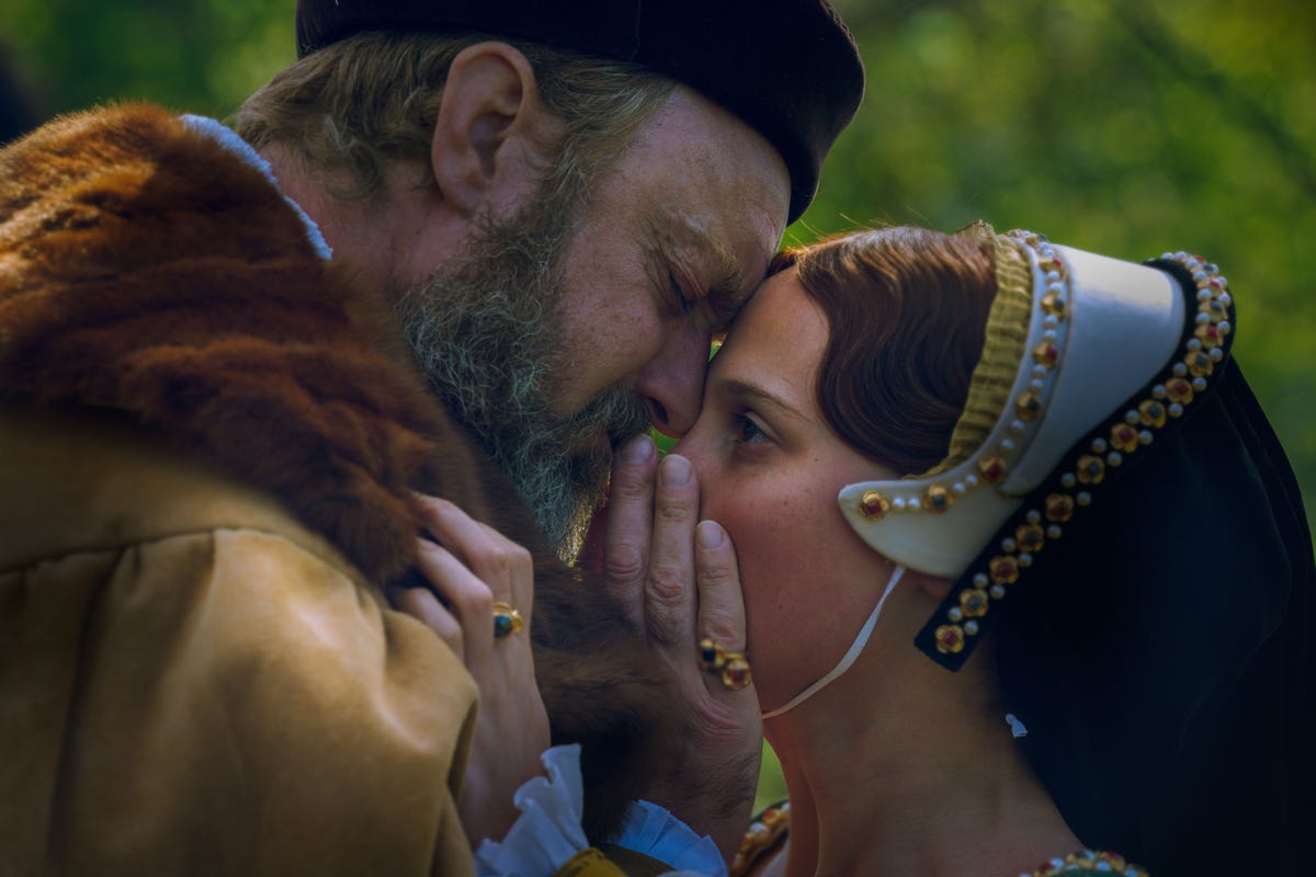 “Blood, fecal matter and sweat”: This was the disgusting perfume created by Jude Law to play Henry VIII in ‘Firebrand’