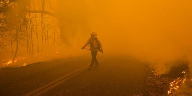 なぜカリフォルニアには山火事が多いのか その原因をひも解く