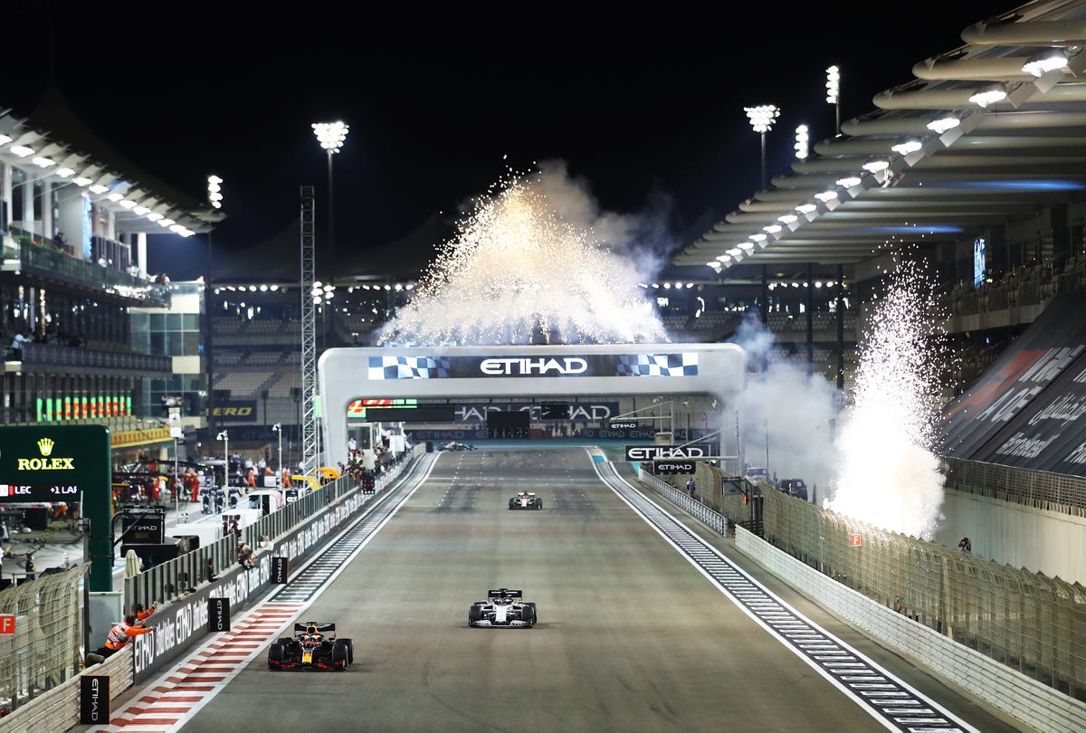 max verstappen abu dhabi win gp f1 race formula fireworks verstappens