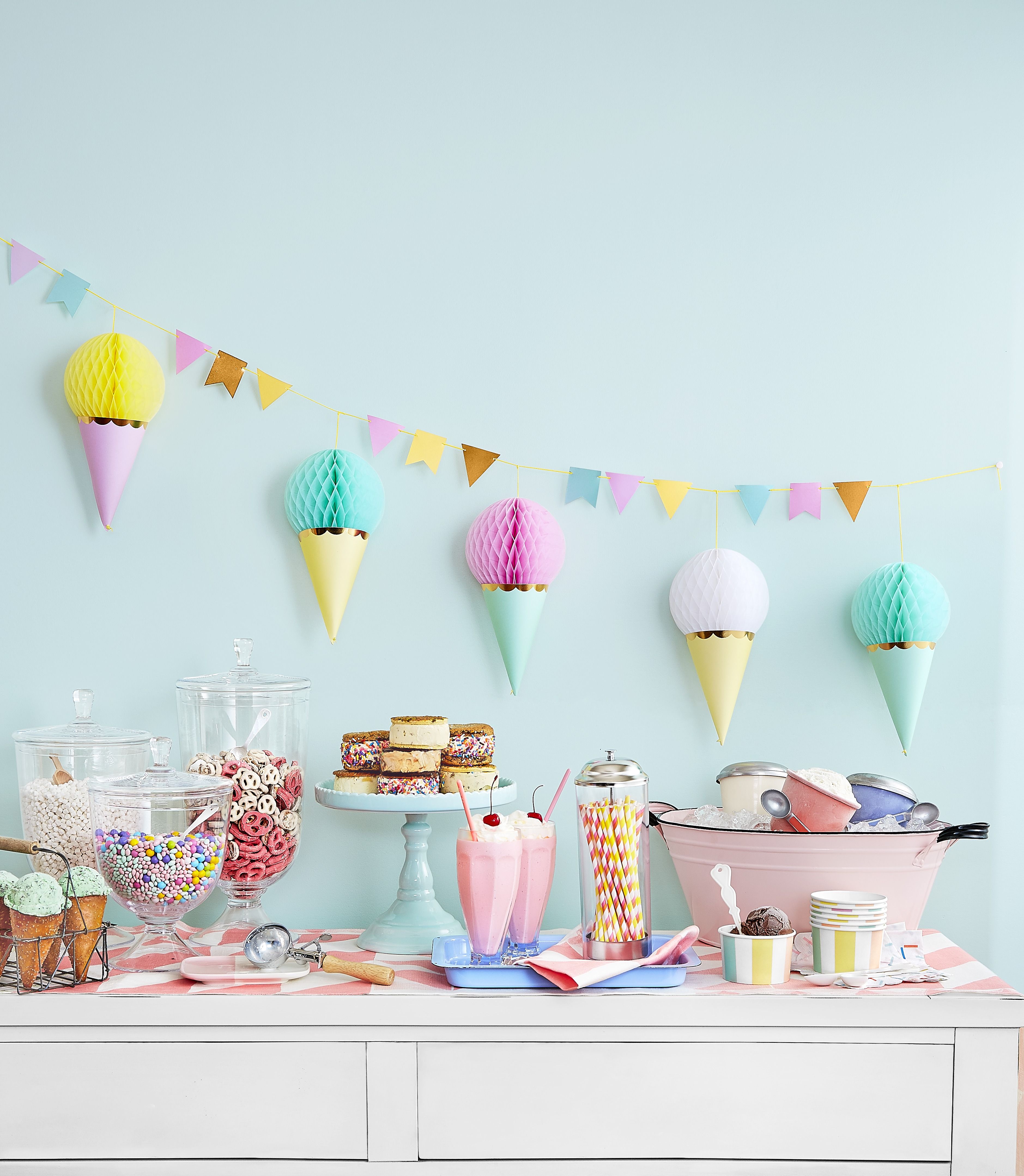 First Birthday Party Themes Party Ideas For Boys And Girls