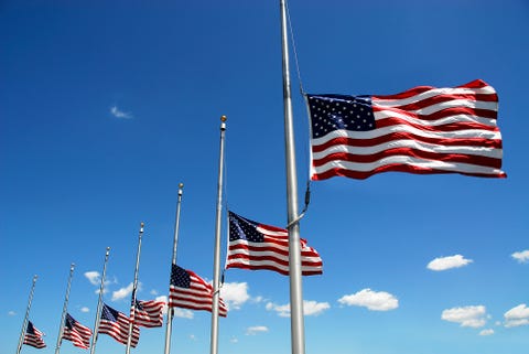 Flags At Half Mast Christmas 2022 American Flag Etiquette - Rules On Displaying, Folding, And Caring For Your  American Flag