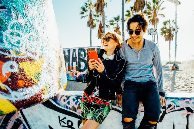 flirt estivo con le dating app nell'estate 2020 covid