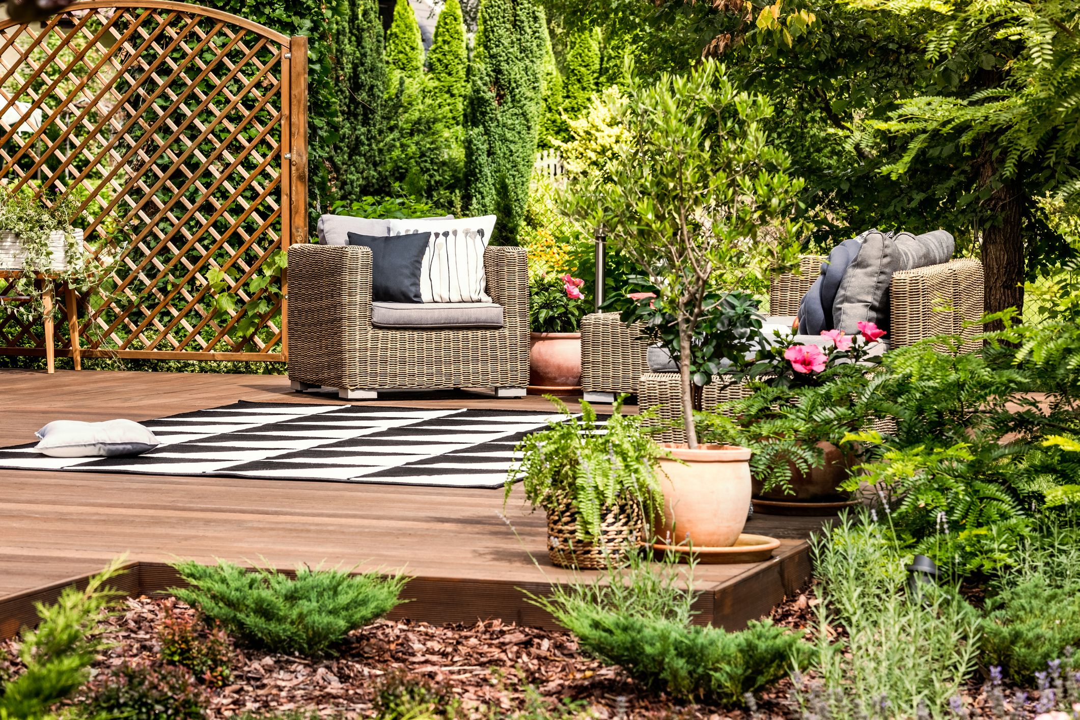 under deck landscape ideas