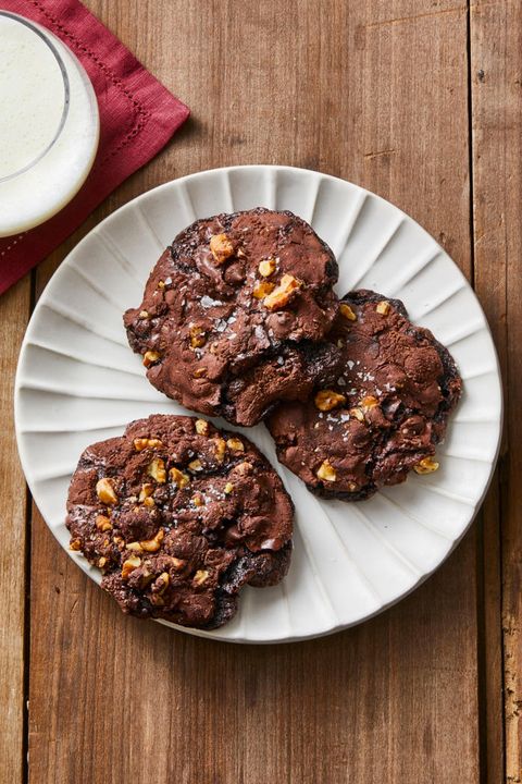 flourless chocolate walnut cookies, super bowl desserts