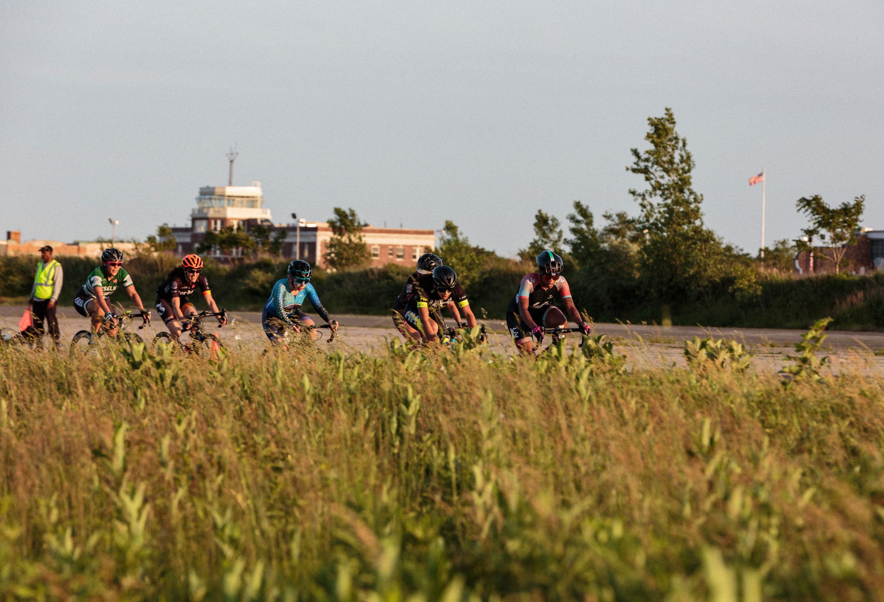 city bike racing