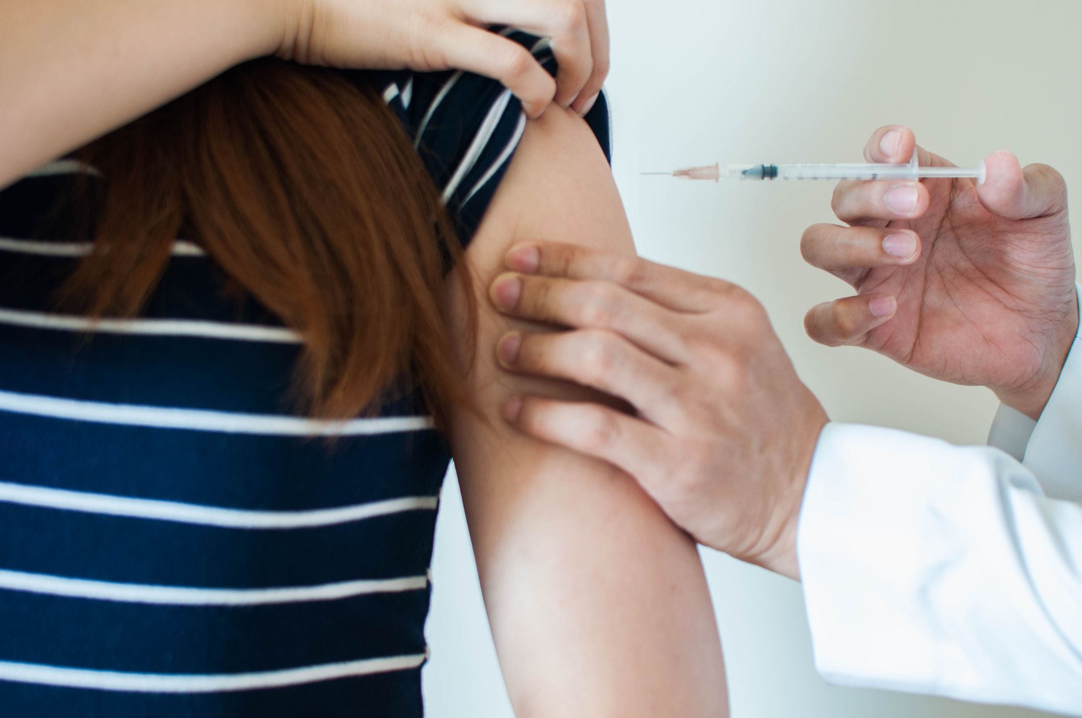 Flu Jab 2020 Flu Vaccine Side Effects Cost And Who Is Eligible