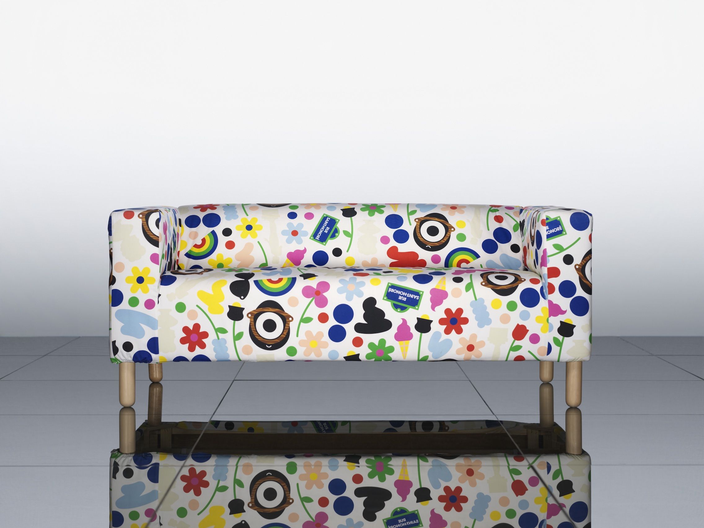 Ikea's FRAKTA Bag, LACK Table & KLIPPAN Ikea's FRAKTA Bag, LACK Table & KLIPPAN