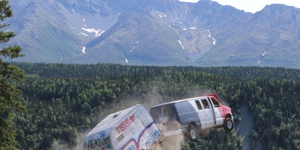 Watch Alaska Town Celebrate July 4 by Hurling 13 Cars off a Cliff