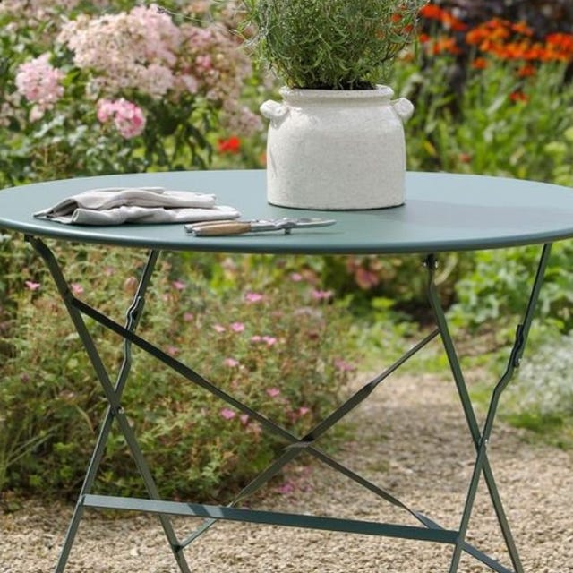 12 folding garden tables for summer 2022