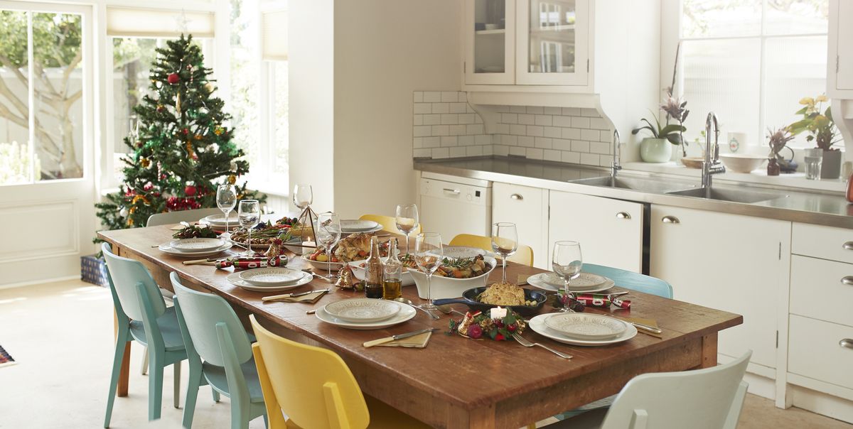 25 Christmas Kitchen Decor Ideas How To Decorate Your Kitchen For Christmas