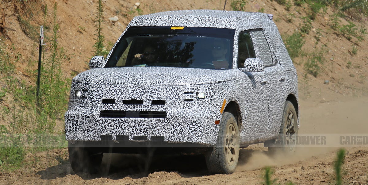 Ford's "Baby Bronco" Compact SUV Shows Off Its Off-Road Chops Ford's "Baby Bronco" Compact SUV Shows Off Its Off-Road Chops