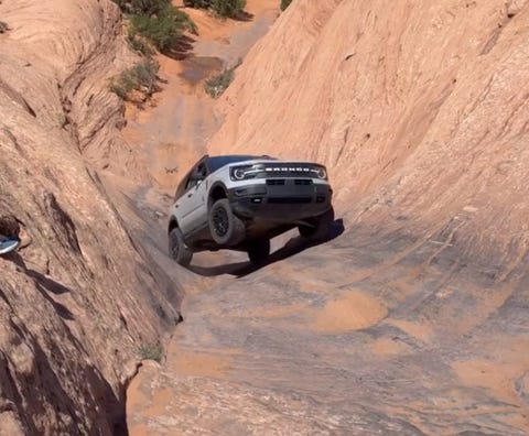 ford bronco sport badlands escalada en hell's gate moab